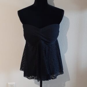 MAKE OFFER ~ END OF SUMMER ☀️🏖 Merona large slimming strapless swim top